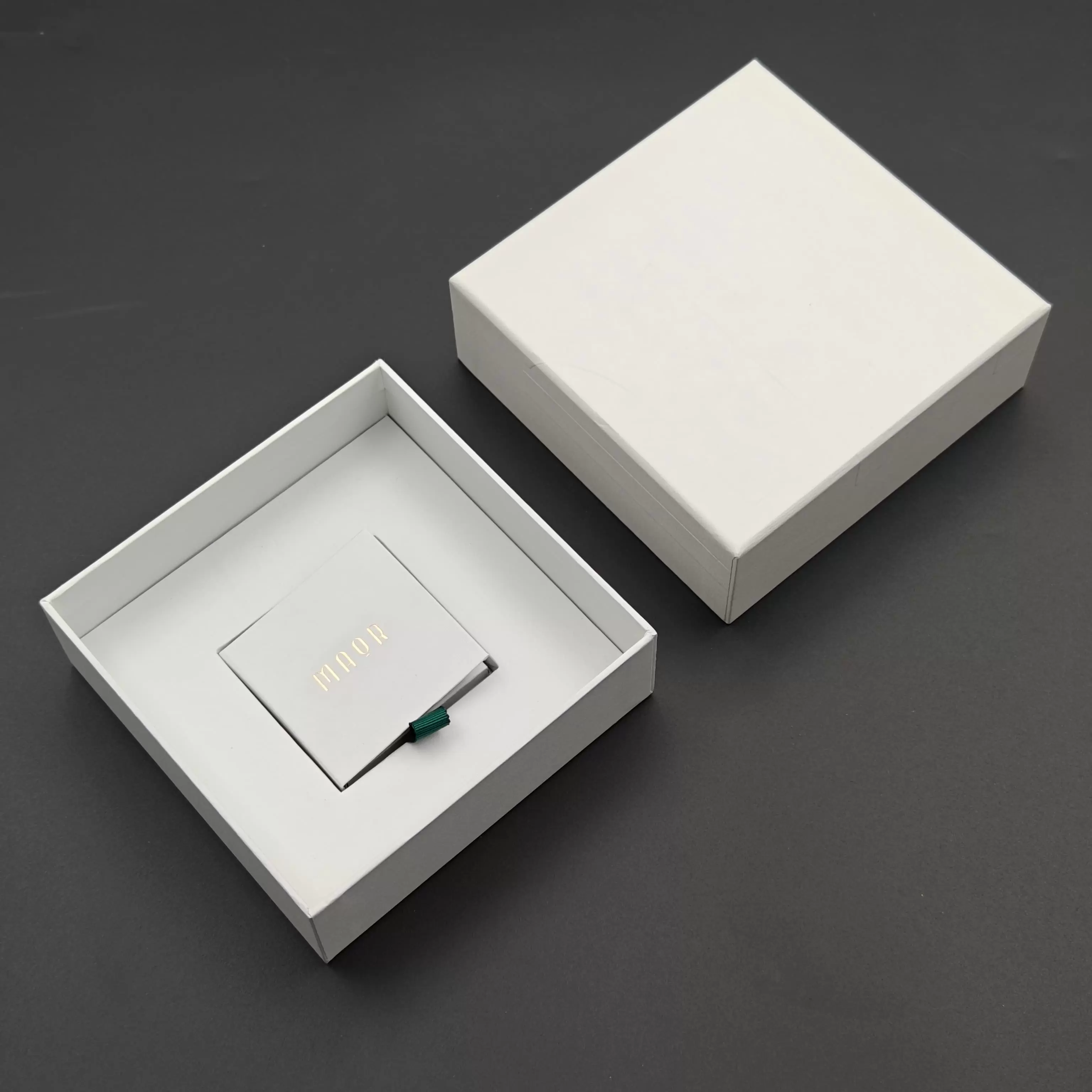 iki parçalı kutu iki parçalı kutu